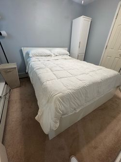 Queen bed and mattress