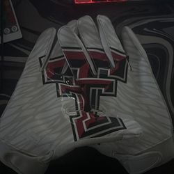 XL under armor Texas tech gloves