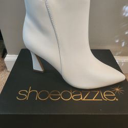 Bright White Ankle boots. Size 8.5. Brand New. Never Used. 25.00