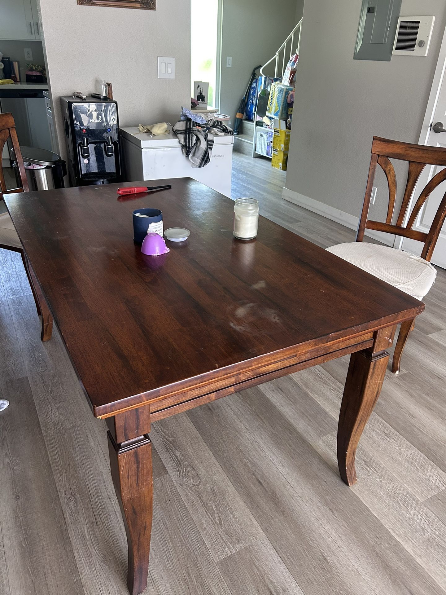 Dinning Table