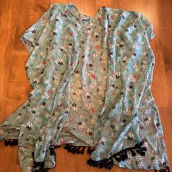 Woman’s Serra Kimono Shipping Avaialbe 