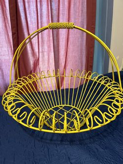 Iron Plant Holder