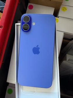 I p h o n e 16 p l u s 128Gb Aquamarine unlocked