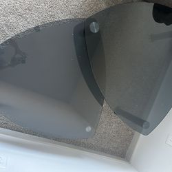 🖤 Modern Glass Coffee Table – Excellent Condition 🖤
