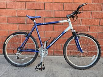 Schwinn MOAB 26 inch gear bicycle $170