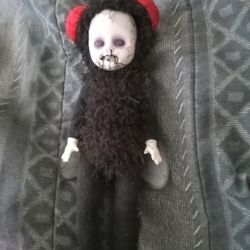Beezlebub Living Dead Doll