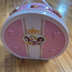 Disney Princess Vanity Style Collection Light Up and Style Vanity - Lights & Realistic Sound Styling Tools