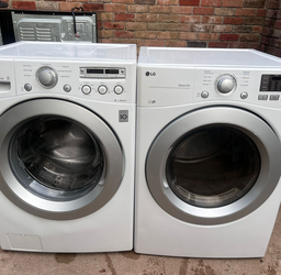 LG Front Load Washer & Dryer Set - Large Capacity