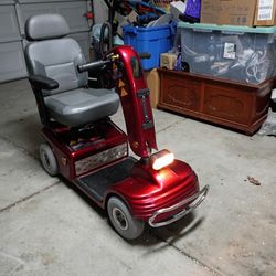 Shoprider Sprinter Mobility Scooter – Runs Great + Hitch Carrier Included