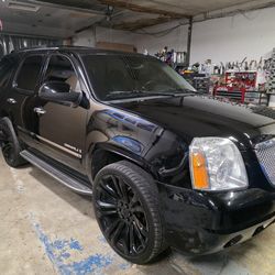 GMC DENALI