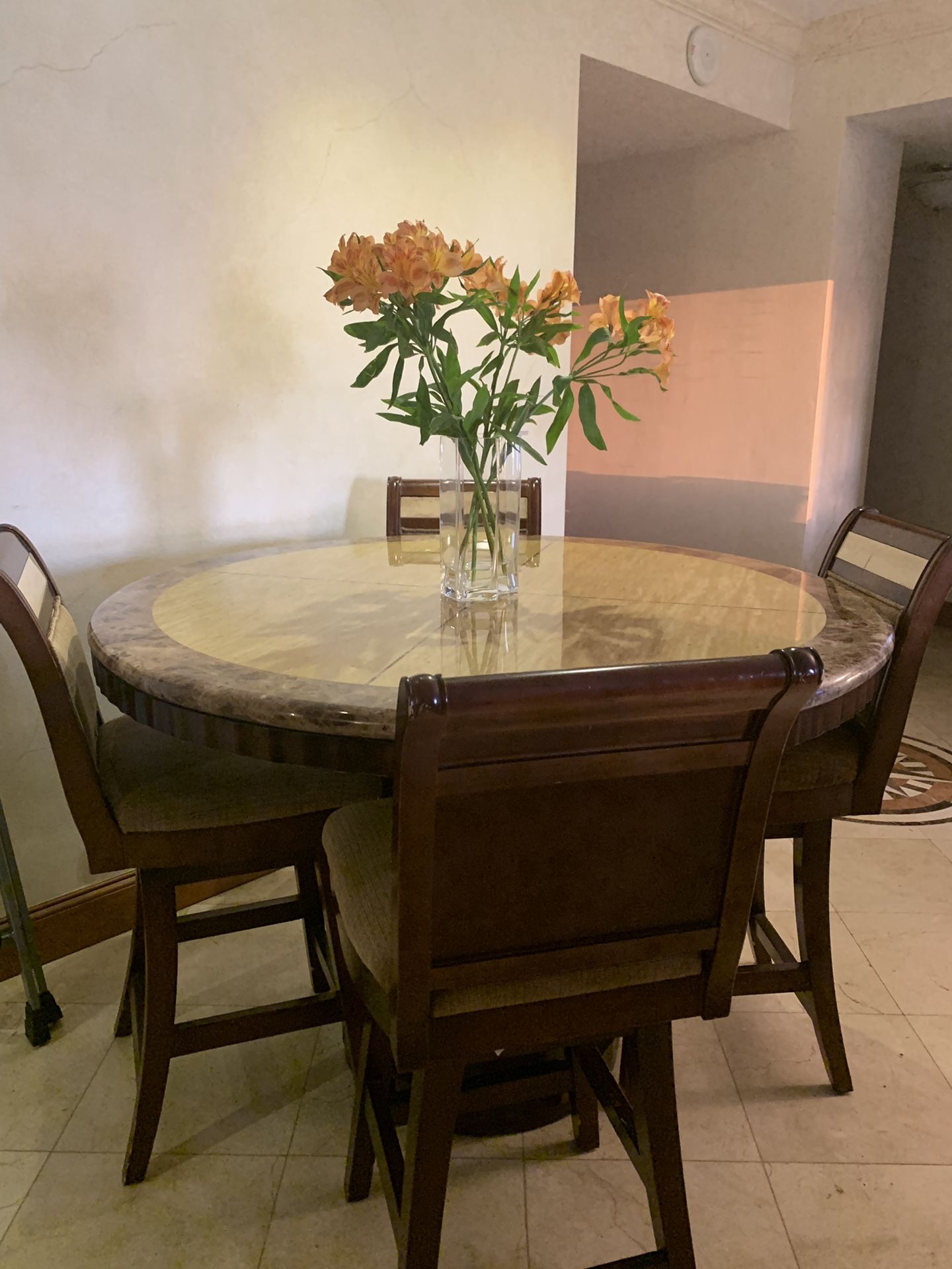 Dining table with 4 chairs