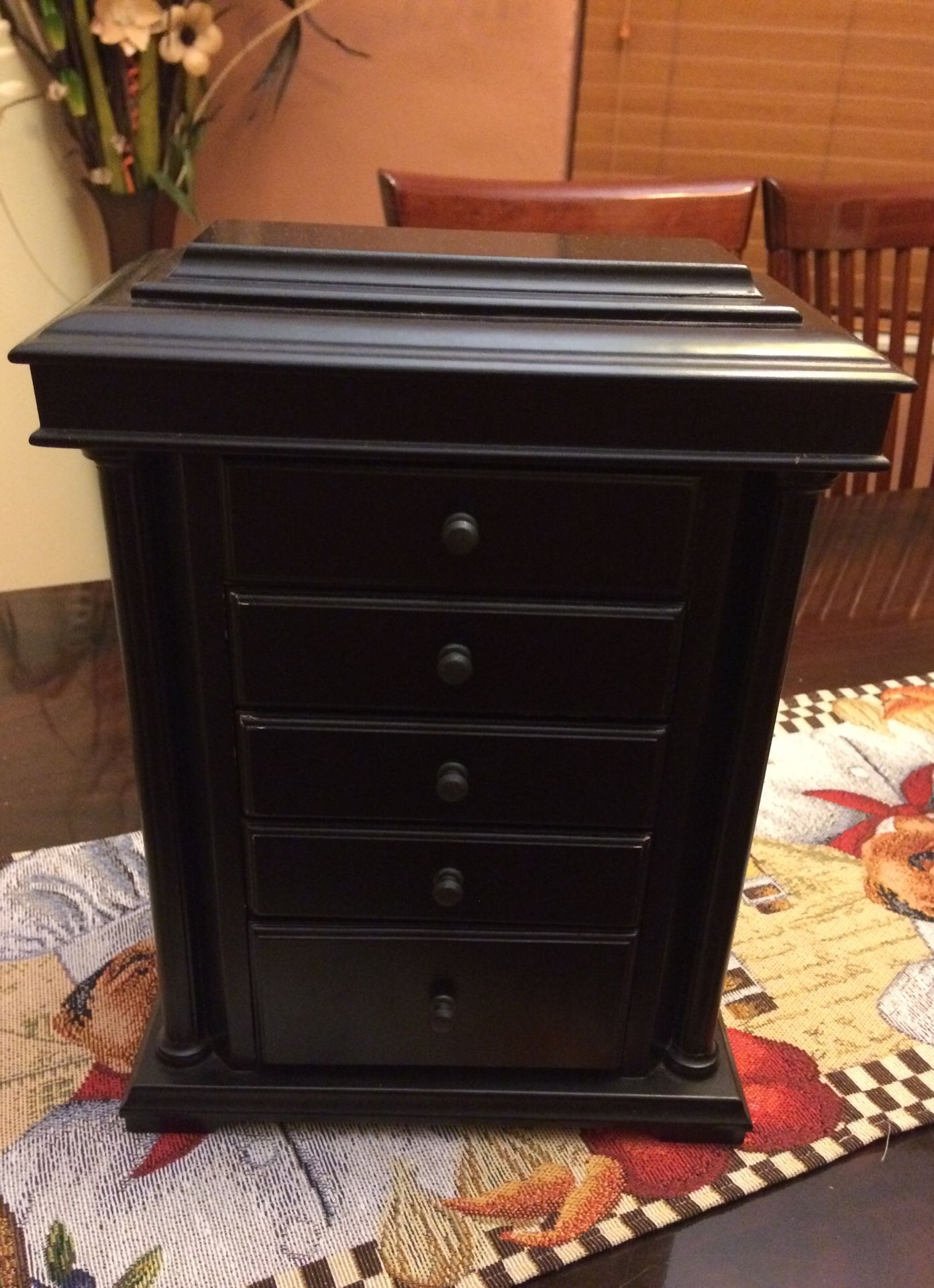 Black Jewelry Box