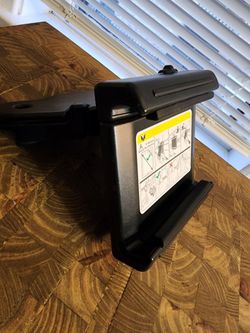 OEM Toyota Universal Tablet Holder Rear Seat Headrest Mount (Fits up to 10" Screen)