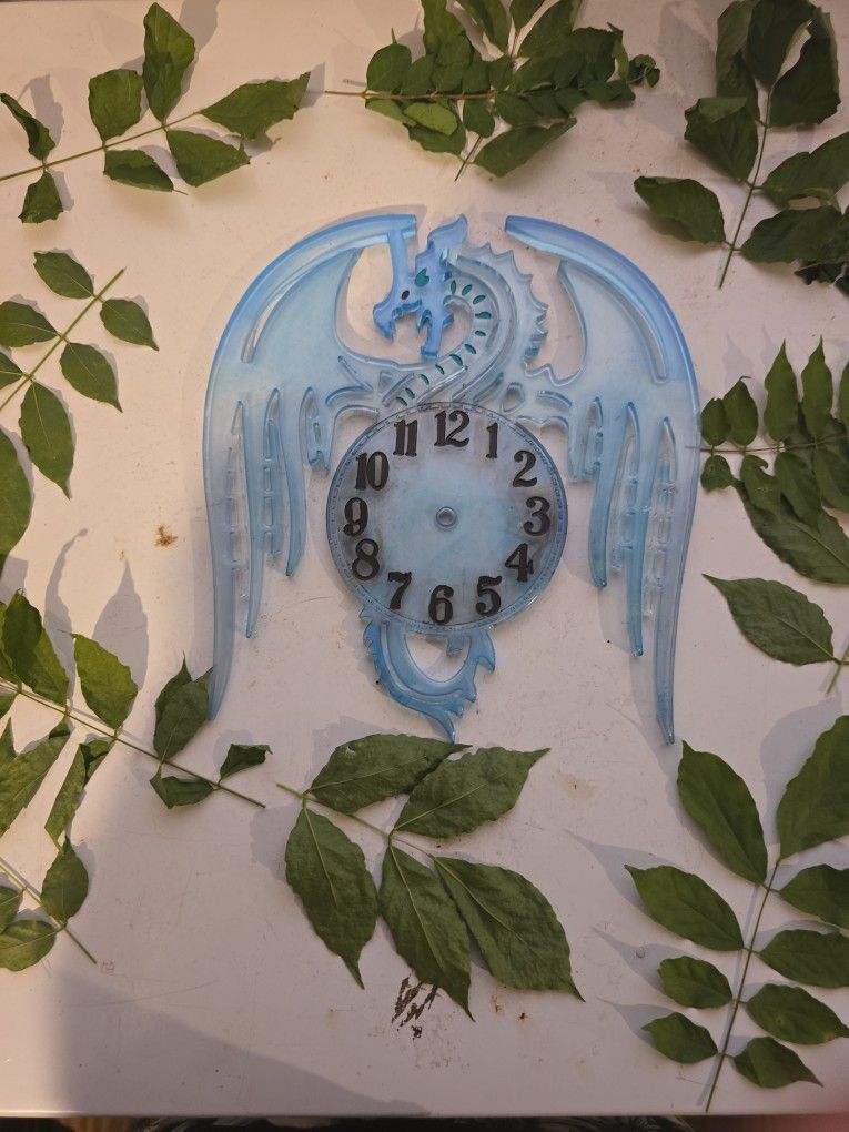 Dragon Clock