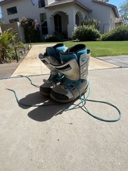 Snowboarding Boots