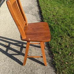 Wooden Bar Chair / Stool