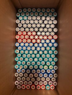 178x Large Lot of 18650 Lithium-Ion Batteries
