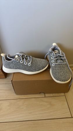 Allbirds kids shoe - brand new size Y1