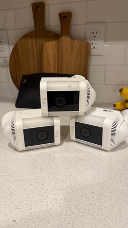 3 ring spotlight cameras