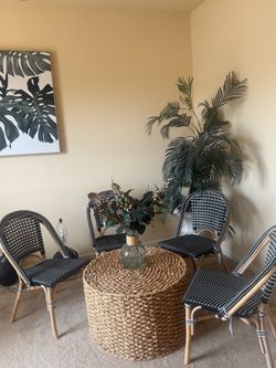 Beautiful chairs , coffee table. Have a matching dining table but not including