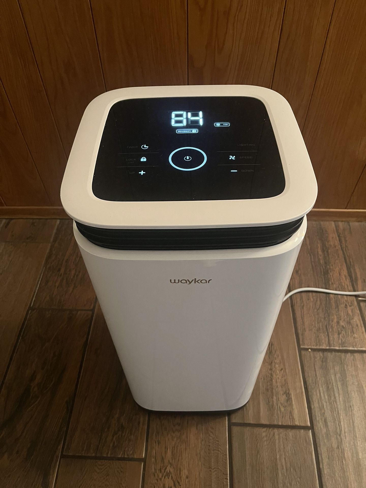 Dehumidifier 