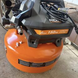 6 Gal. 150 PSI Portable Electric Oil-Free Jobsite Pancake Air Compressor with Dual Pressure Gauges a
