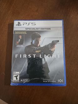 JAMES BOND FIRST Light (PS5)
