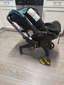 Doona + Car Seat & Stroller