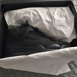 Jordan 4 Black cat size 8.5m