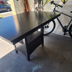 Bar table