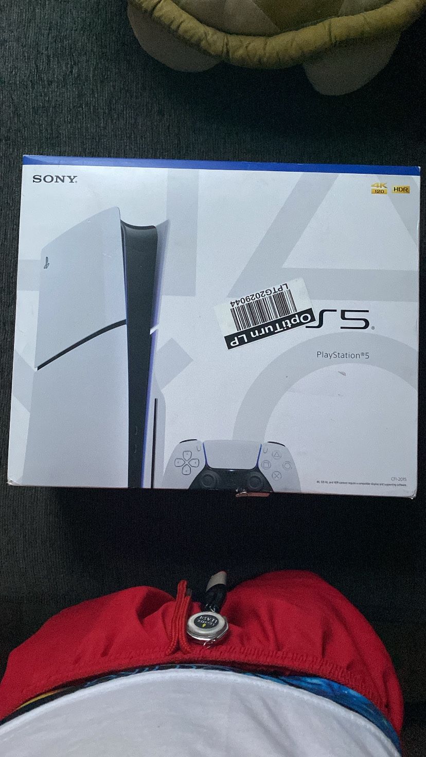 Sony Playstation 5 , 1 TB , Disk Version