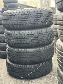 SET OF TIRE 265 70 17 DUNLOP 85% LIFE