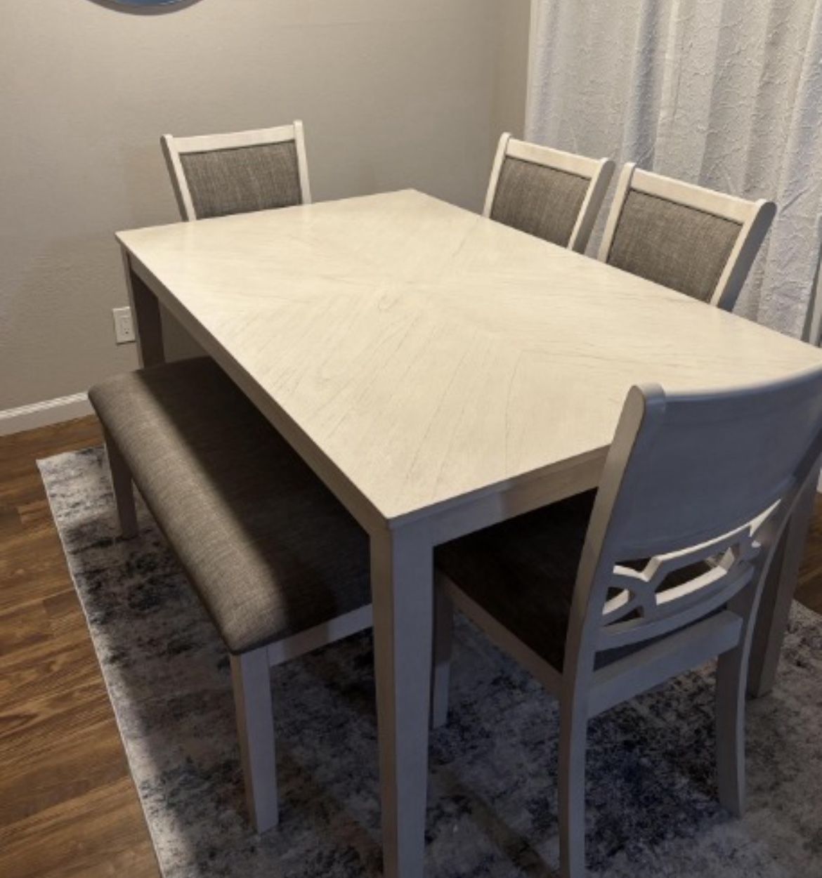 6 Piece Dining Table and Chairs and Bench Kitchen Furniture *New*