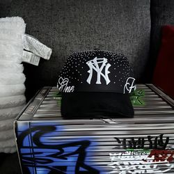31 Hats “31 Forever” 