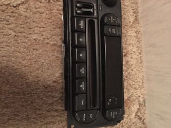 Audio equipment Radio/ Cd Receiver infinity fits 02-06 chrysler Sebring convertible #552194
