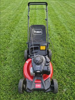 Toro Recycler 21" Self Prpelled Gas Mower