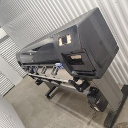 HP Designjet Z6100 60″ Wide Format Printer – 1(contact info removed)4635