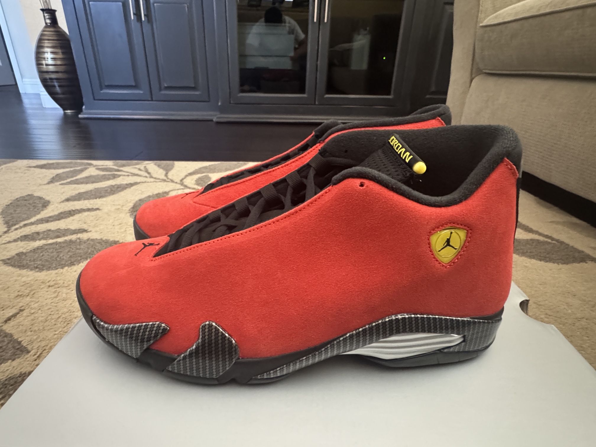 Jorden 14 Ferrari