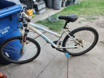 GT Laguna women's bike