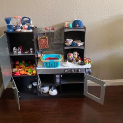 Kitchen play set 