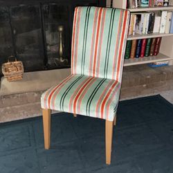 High End Comfortable Chairs for A Dinner Table Or Even An Office - Price Is for 6 Chairs