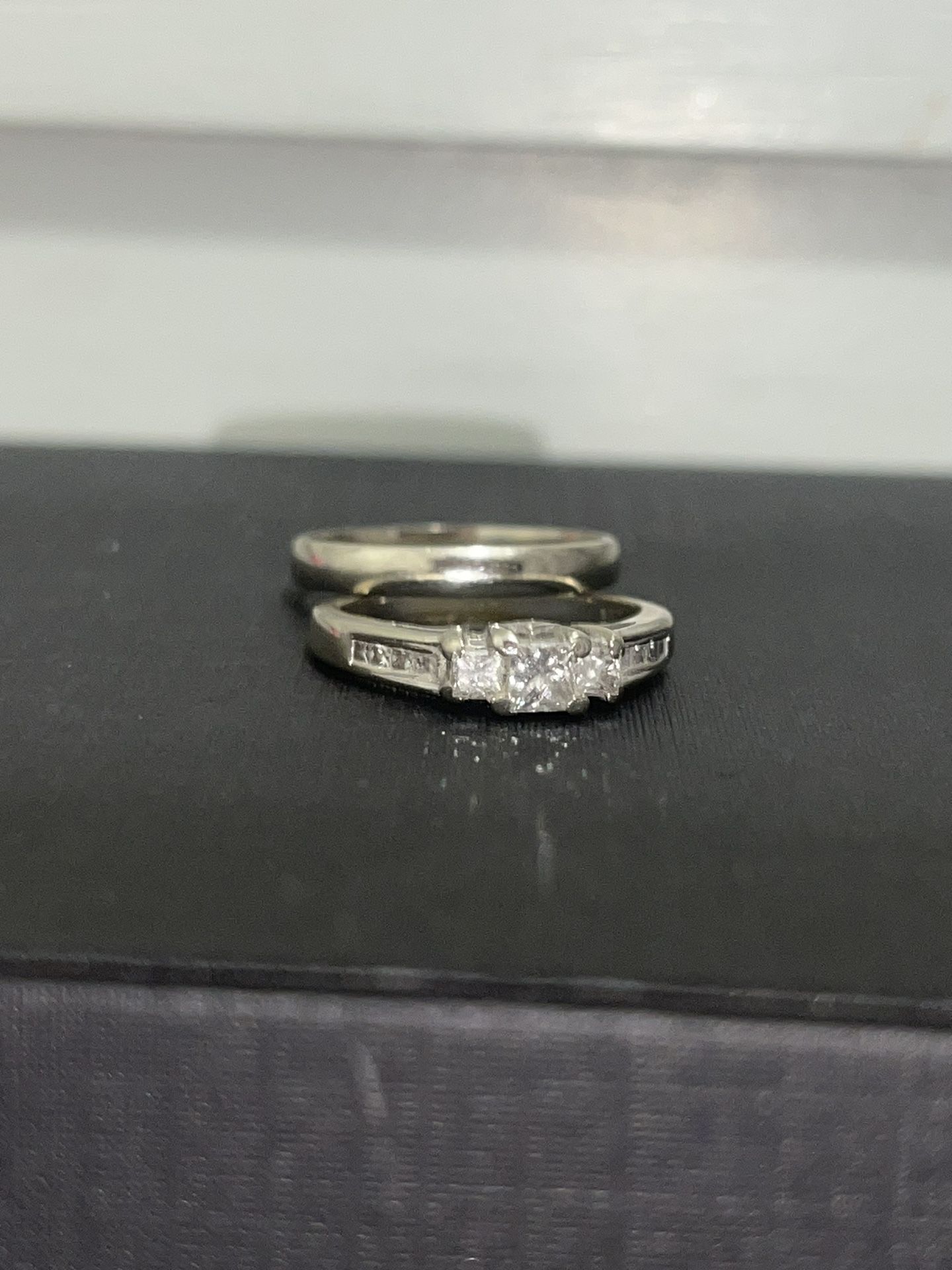 1/2 Carat 18k White Gold Wedding Ring With Band 