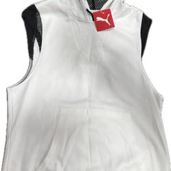 Woman’s Puma Top