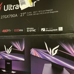 LG UltraGear OLED 27” 480 Hz Gaming monitor
