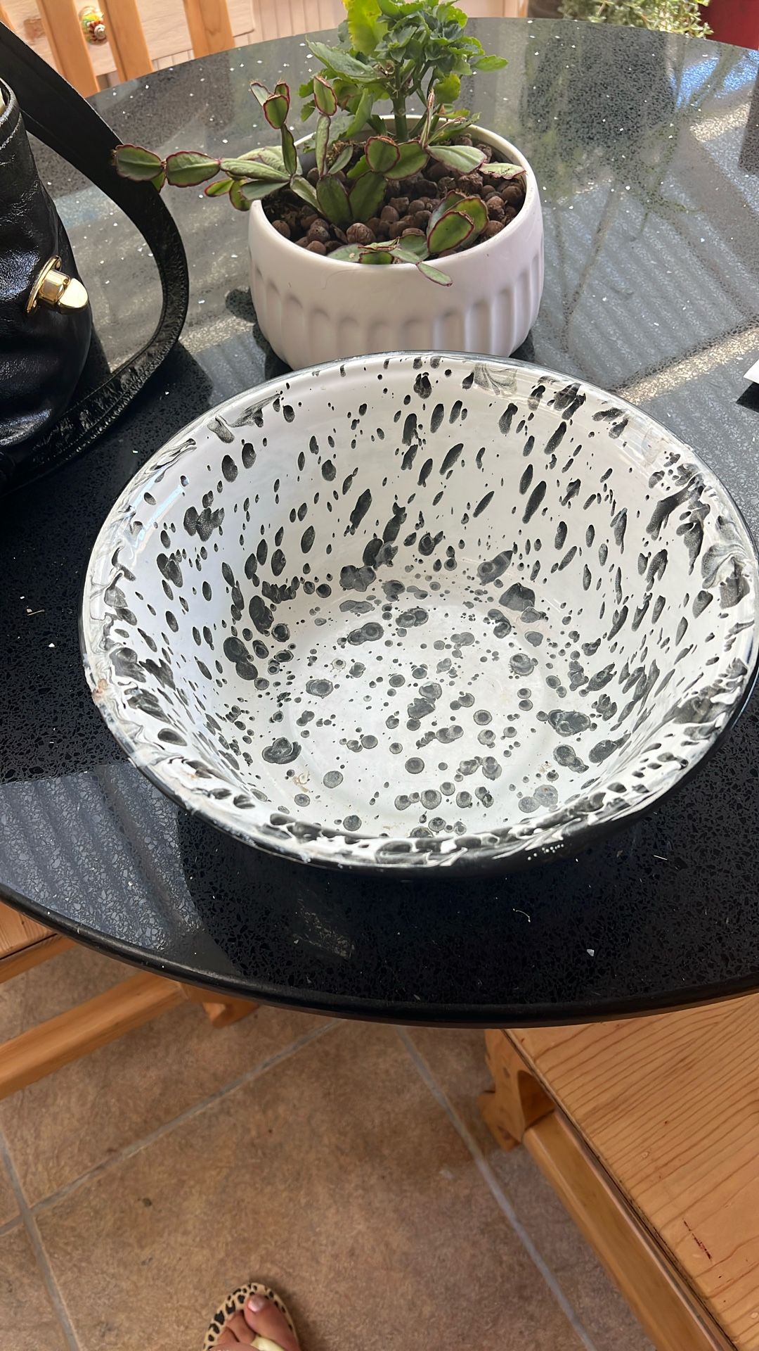 Péltre Bowl