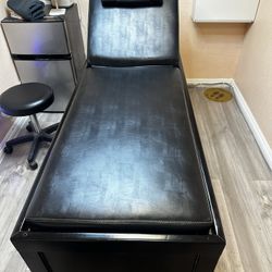 Esthetician Bed