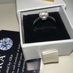 Moissanite Ring 