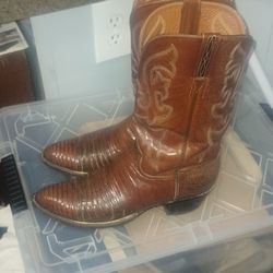 Lucchesi Cowboy Boots