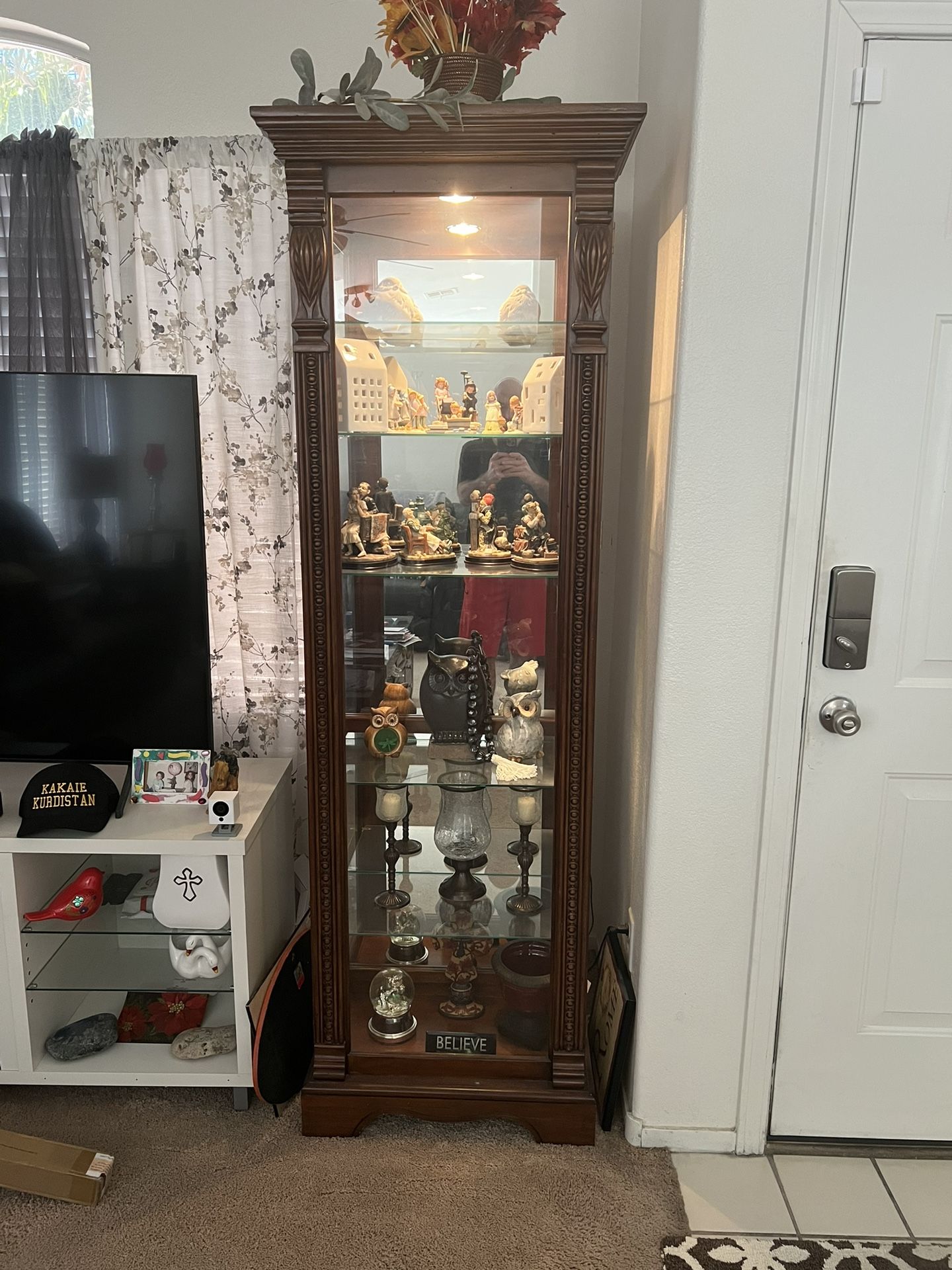 Lighted Curio Cabinet 