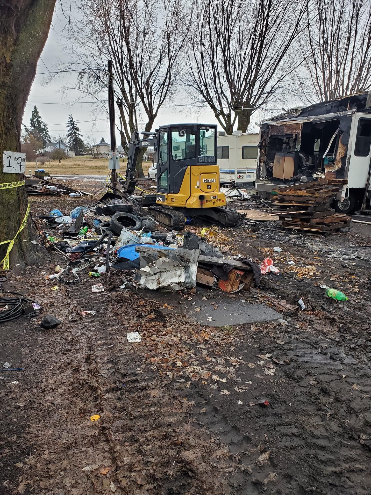 Excavator Work/demolition
